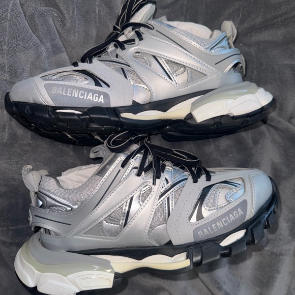 Balenciaga Track  low-top sneakers - Picture 7 of 14